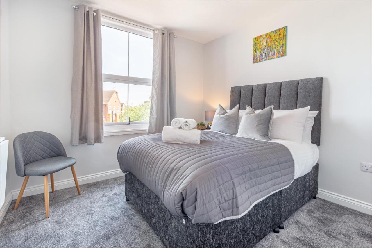 Host & Stay - The Bull Inn, 3 Double Rooms Fernhill Heath Extérieur photo
