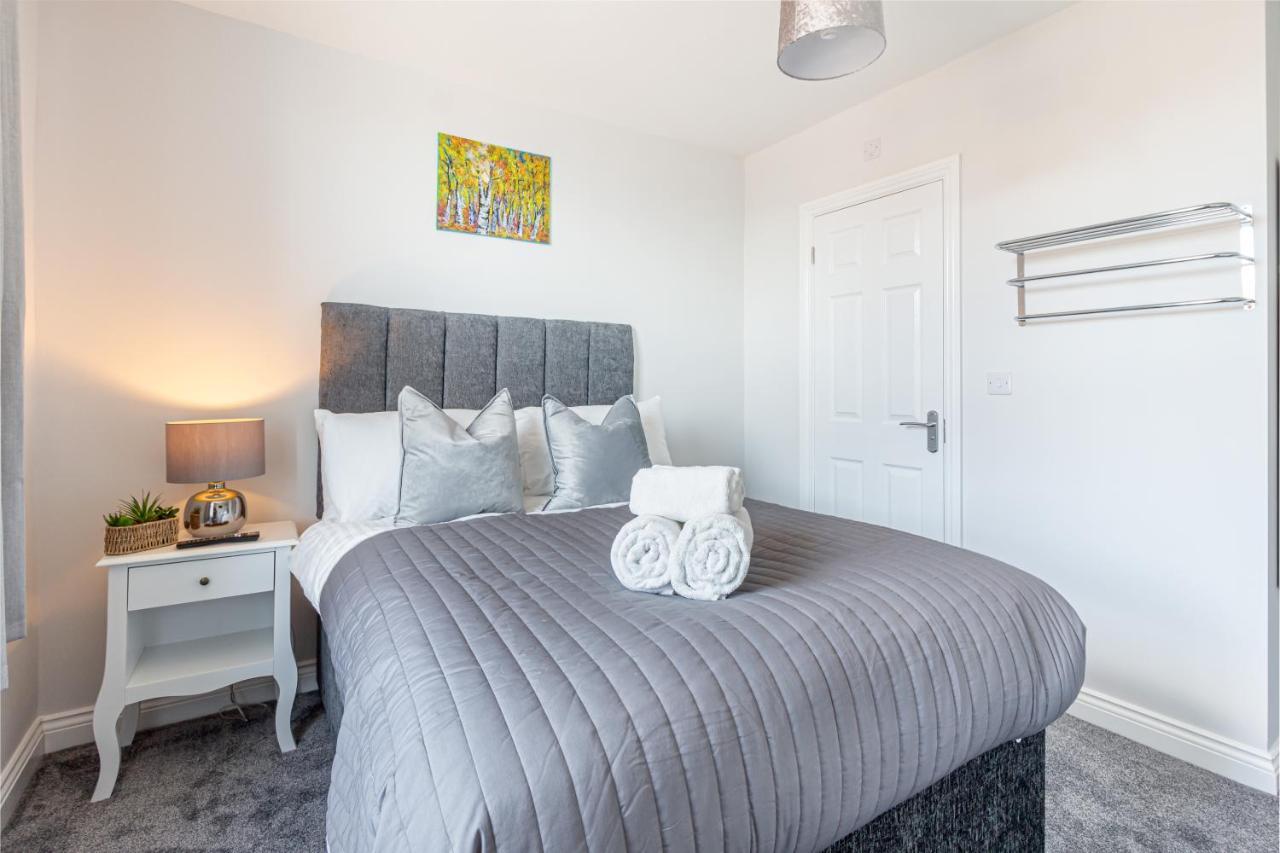 Host & Stay - The Bull Inn, 3 Double Rooms Fernhill Heath Extérieur photo